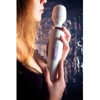 Нереалистичный вибратор Satisfyer Wand-er Woman, ABS пластик, белый, 34 см