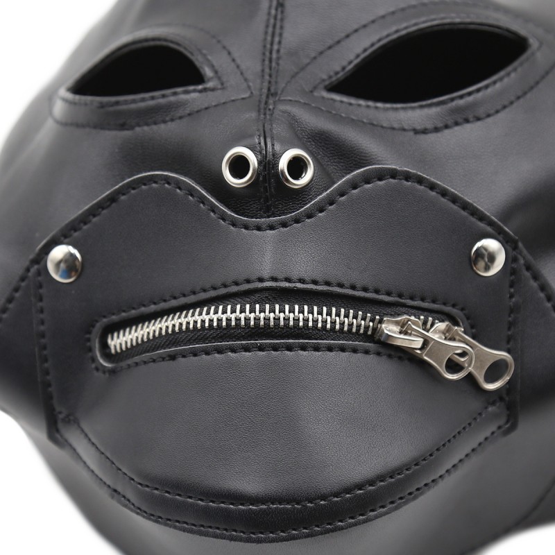 Черная маска для БДСМ-игр с шнуровкой