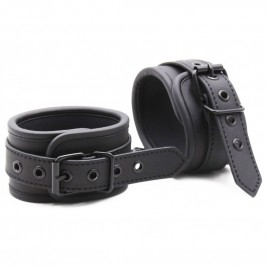 Матовые черные наручники с цепочкой