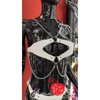 Фото Адам и Ева Уникальная Портупея белого цвета (Пятый элемент) с цепями ручной работы в единственном экземпляре