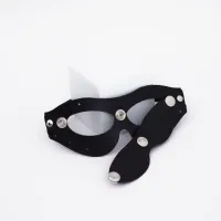 Фото  Маска со съёмной шторкой