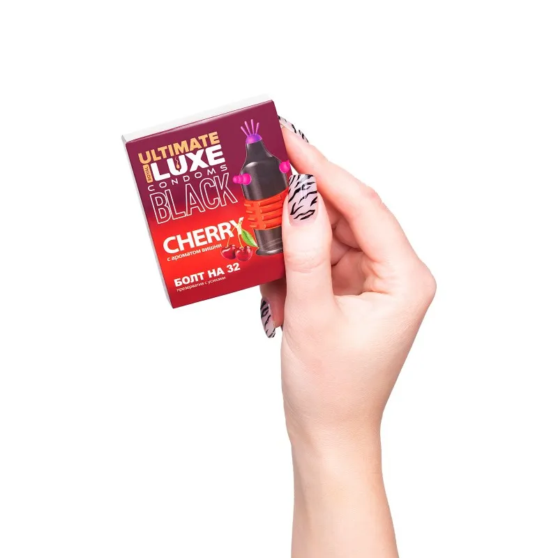 Фото Luxe Презервативы Luxe, black ultimate, «Болт на 32», вишня, 18 см, 5,2 см, 1 шт.