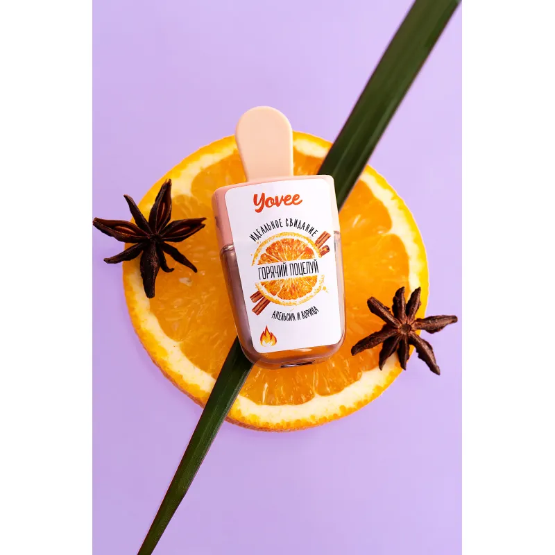 Изображение YOVEE Бальзам для губ Yovee «Горячий поцелуй» с ароматом апельсина и корицы, разогревающий, 5 мл