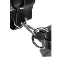 Фото PECADO B.D.S.M Оковы Pecado BDSM, с двумя перекрёстными ремешками, сцепка-оригинальный карабин, натуральная кожа