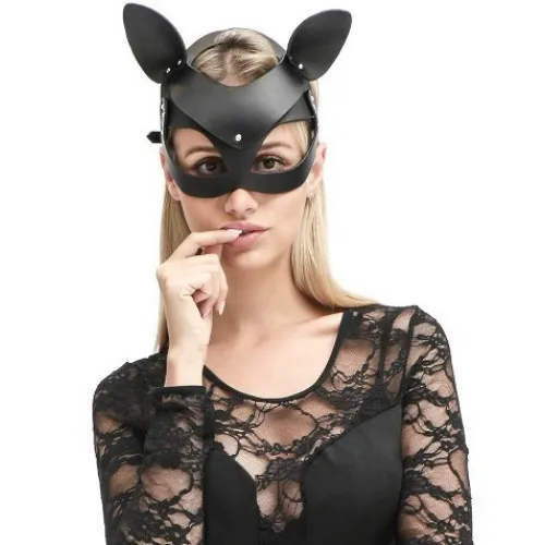 Фото KISSEXPO Маска Кошечка декорированная заклепками
