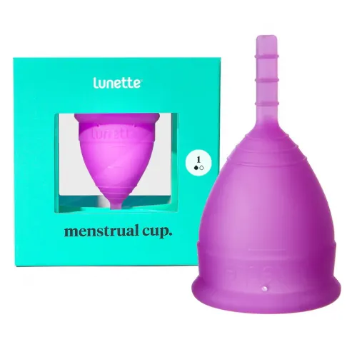 Фото Lola Toys, Россия Фиолетовая менструальная чаша Lunette Cup 25 мл