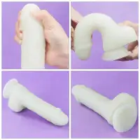 Фото Lovetoy, Китай Светящийся в темноте фаллос на присоске Lumino Play Dildo 19 см