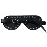 Фото  Hand-made маска на глаза кожаная с заклепками