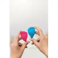 Фото Fun Factory, Германия Менструальные чаши Fun Factory Fun Cup