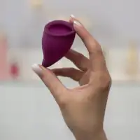 Fun Factory, Германия Менструальная чаша Fun Factory Fun Cup Size B 30 мл — купить в Минске Изображение Fun Factory, Германия Менструальная чаша Fun Factory Fun Cup Size B 30 мл