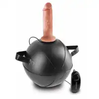 PipeDream, США Мяч с насадкой и вибрацией King Cock Vibrating Mini Sex Ball with 6 in Dildo — купить в Минске Изображение PipeDream, США Мяч с насадкой и вибрацией King Cock Vibrating Mini Sex Ball with 6 in Dildo
