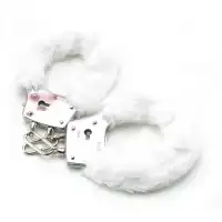 Фото PipeDream, США Наручники с белым мехом FF Beginners Furry Cuffs-White