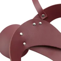 Изображение KISSEXPO Кожаная бордовая маска Кошка декорированная стразами