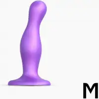 Изображение Strap-on-me Фаллоимитатор Strap-On-Me Dildo Plug Curvy M фиолетовый 16 см