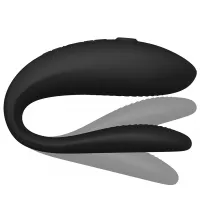 Фото Fifty Shades of Grey, Великобритания Набор для пар Moving As One Fifty Shades of Grey со смарт-вибратором для пар We-Vibe Sync Lite