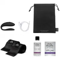 Фото Fifty Shades of Grey, Великобритания Набор для пар Moving As One Fifty Shades of Grey со смарт-вибратором для пар We-Vibe Sync Lite