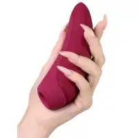 Изображение Satisfyer, Германия Вакуумный смарт-стимулятор клитора с вибрацией Satisfyer Curvy 1+ Rose Red
