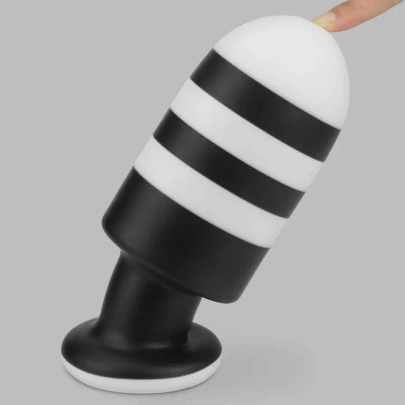 Фото Lovetoy, Китай Черно-белая анальная пробка X-Missioner Butt Plug 19,5 см