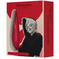Изображение Womanizer, Германия Бесконтактный стимулятор клитора Womanizer Marilyn Monroe Vivid Red