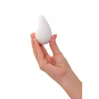Фото Satisfyer, Германия Мини-вибратор Satisfyer Dew Drop с двумя моторами, силикон, белый, 8,1 см