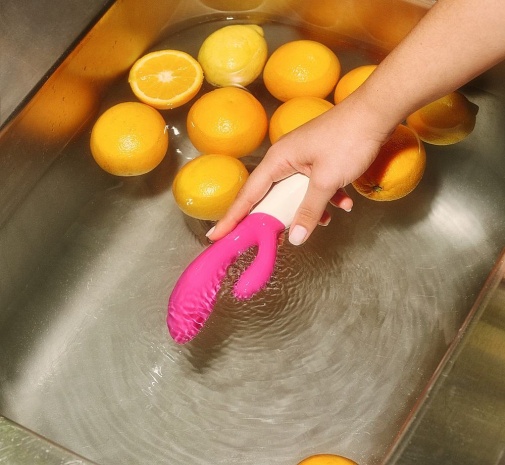 Изображение Lelo, Швеция Lelo Ina Wave 2 - вибратор кролик, (малиновый)