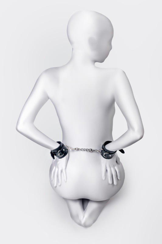 Изображение  Наручники Anonymo #0103, PU кожа, черные, 19,5 см