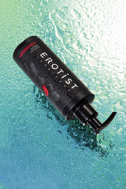 Фото Erotist Lubricant Лубрикант Erotist на водной основе STRAWBERRY, с ароматом клубники, 250 мл