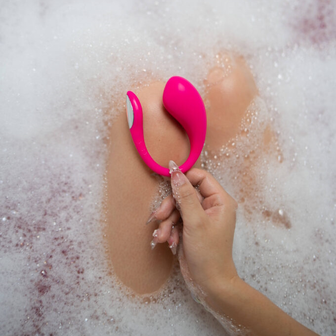 Lovense, США Lovense Lush 4.0 инновационный смарт-вибростимулятор с LED-подсветкой Lovense, США Lovense Lush 4.0 инновационный смарт-вибростимулятор с LED-подсветкой
