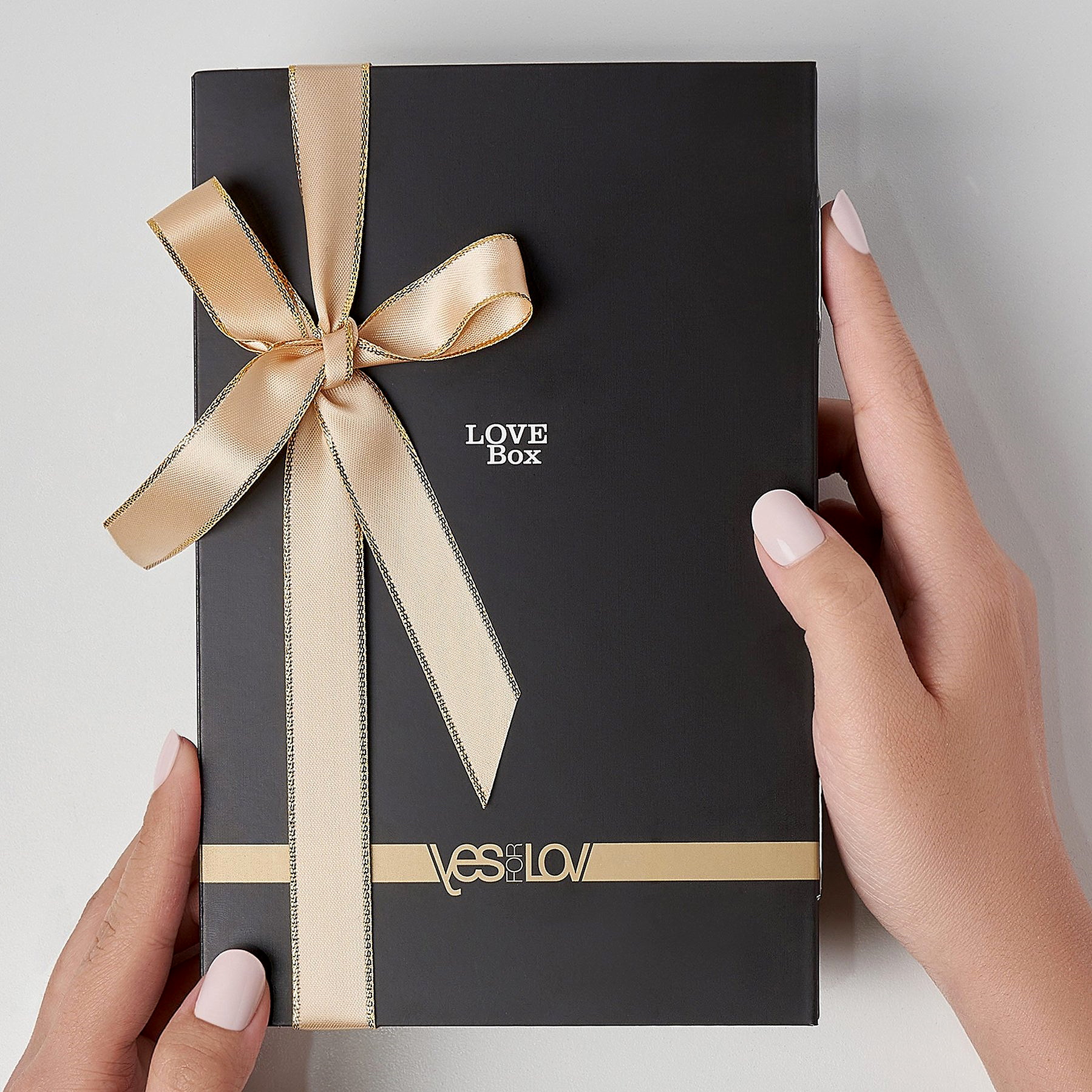 Фото YESforLOV (Франция) Подарочный набор YESforLOV Love Box