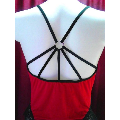 Изображение Avanua, Польша Красное боди Cora L/XL