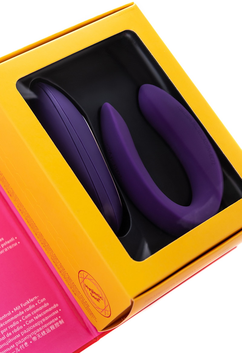 Фото Satisfyer, Германия Вибратор для пар с пультом дистанционного управления Satisfyer Double Plus Remote