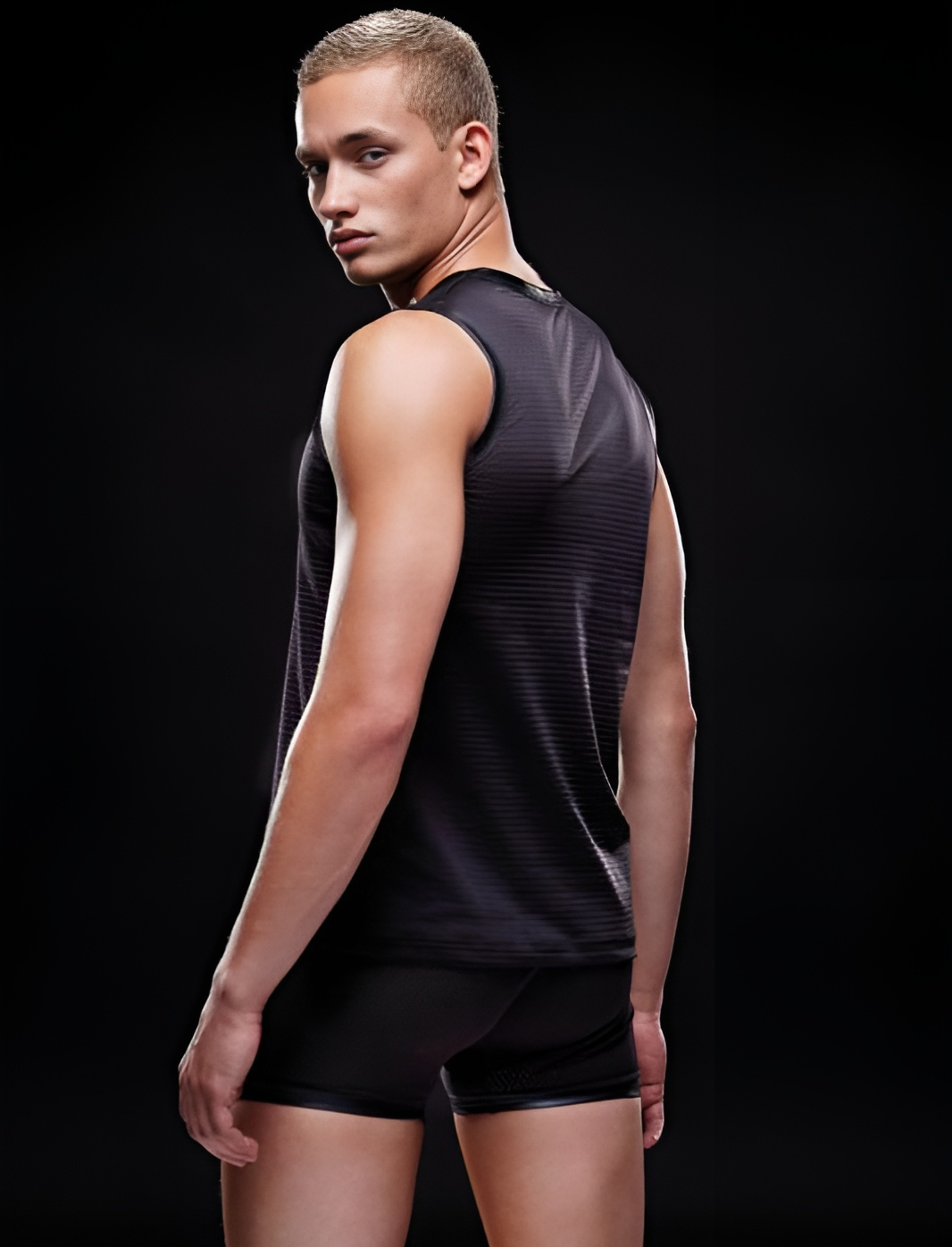 Фото  Полупрозрачная мужская майка в сеточку Envy черная M/L