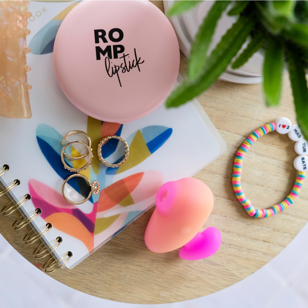 Изображение ROMP, Германия Бесконтактный мини-стимулятор клитора Romp Kiss